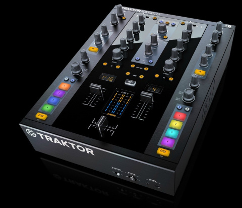 Native Instruments - Traktor Kontrol Z2 Native Instruments - Traktor Kontrol Z2