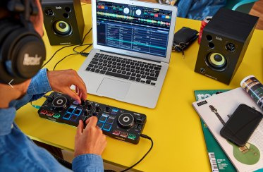 DJ'ski zestaw startowy Hercules DJStarter Kit