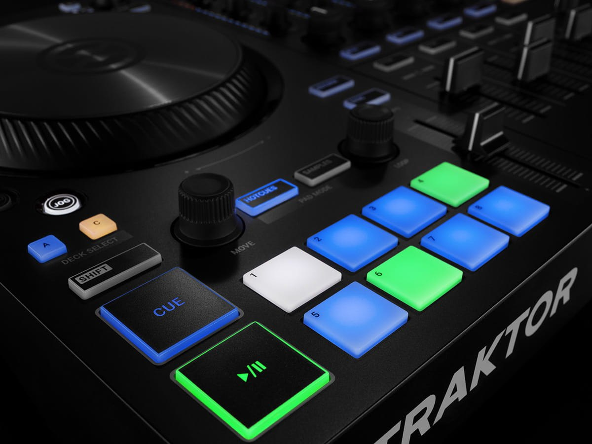 NATIVE INSTRUMENTS TRAKTOR KONTROL S3 kontroler NATIVE INSTRUMENTS TRAKTOR KONTROL S3 kontroler