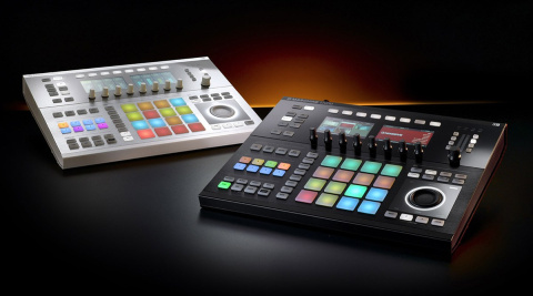 NI - Maschine Studio Black NI - Maschine Studio Black