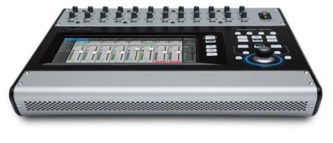 QSC - TouchMix 30 Pro - kompaktowy mixer cyfrowy