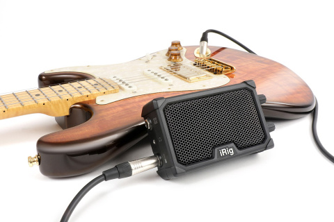 IK Multimedia - iRig Nano Amp